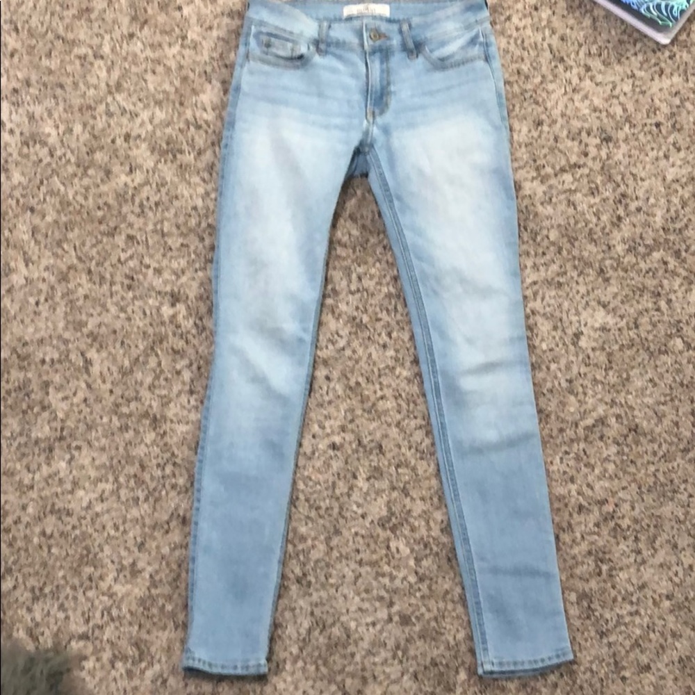 Light wash jeans